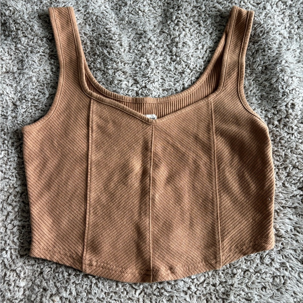 Aerie Tan Tank Top with Sleek Design